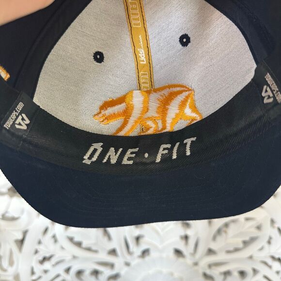 Cal Golden Bears Fitted Baseball Hat - Picture 4 of 5